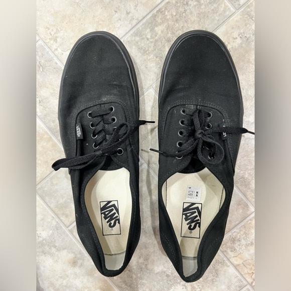 Vans Other - Men’s Vans shoes 11.5 black